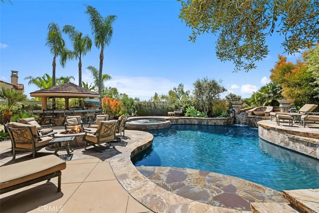 18 Calle Pacifica, San Clemente, California 92673 home-pic-21